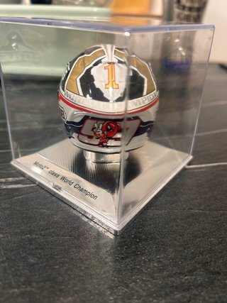 Maqueta Casco Marc Márquez 2012