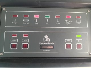 Generador Fisher Panda 8000-42NE