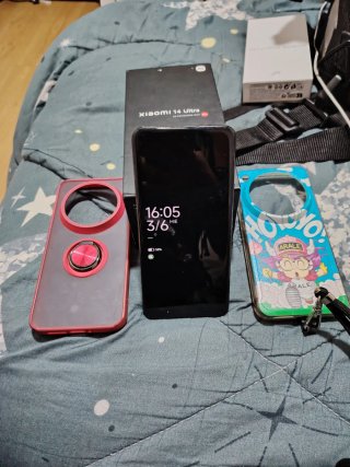 Xiaomi 14 ultra Móvil con Caja y Accesorios