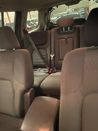 Nissan Pathfinder 2011