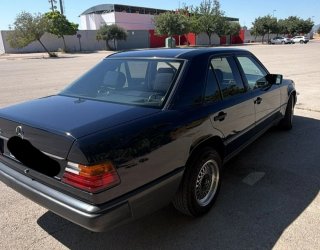 Mercedes-Benz Clase E 1988