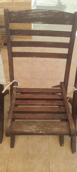 4 Sillas de Madera de Teka