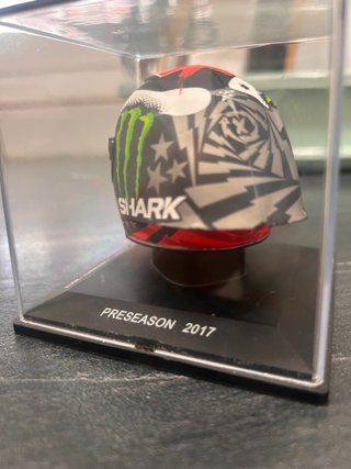 Maqueta Casco Jorge Lorenzo 2017 Ducati