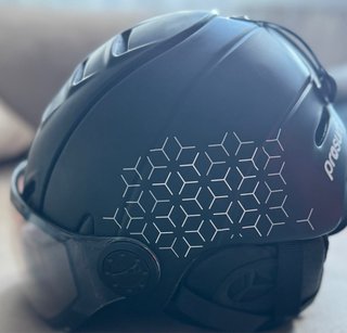 Casco de esquí con visera