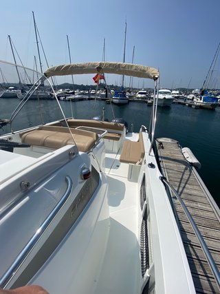 Jeanneau Cap Camarat 8.5 CC