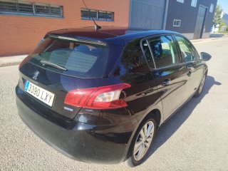 Peugeot 308 2015