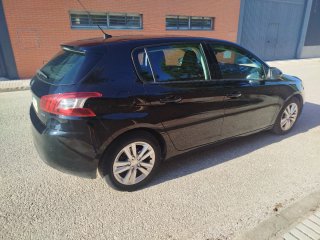Peugeot 308 2015