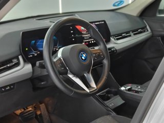 BMW iX1 2025 eDrive20d Pocos km e IVA Deducible!