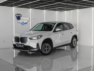 BMW iX1 2025 eDrive20d Pocos km e IVA Deducible!