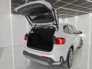 BMW iX1 2025 eDrive20d Pocos km e IVA Deducible!