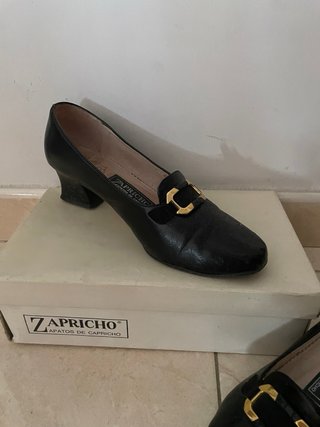 Zapatos Zapricho Tacón Negro Mujer