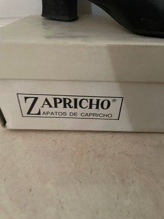Zapatos Zapricho Tacón Negro Mujer