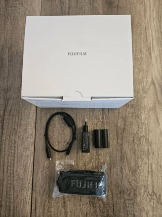 Fujifilm GFX 100S
