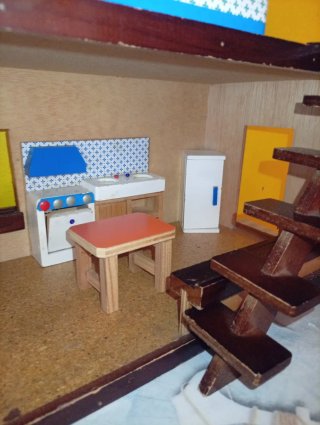 Casa de Muñecas Grande con Mobiliario