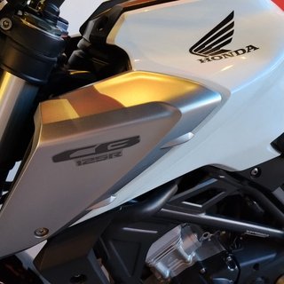 Honda CB 125R