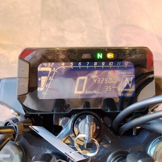 Honda CB 125R
