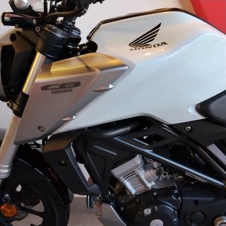 Honda CB 125R