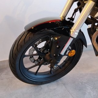 Honda CB 125R