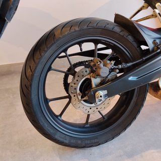 Honda CB 125R