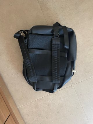 Mochila Fendi Ojos Amarillos Negra