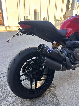 Ducati monster 1.200
