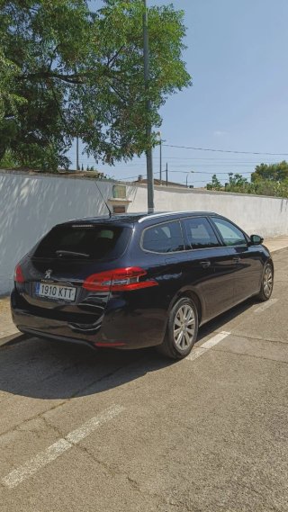 Peugeot 308, 2019, 137000 km, automatico, itv 2027