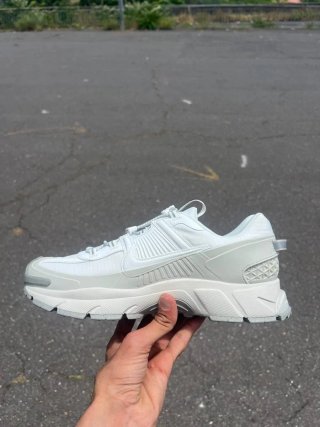 Nike Zoom Vomero Roam