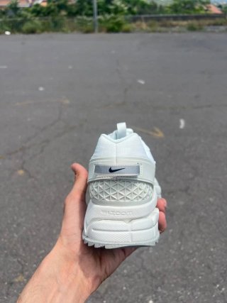 Nike Zoom Vomero Roam