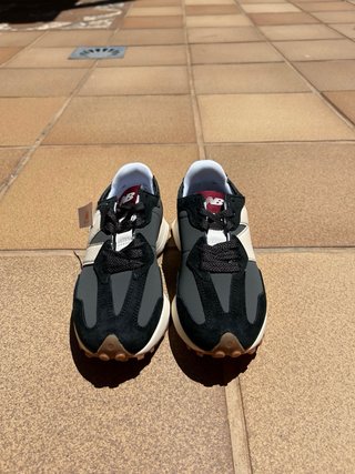 New Balance 327 Sin Estrenar
