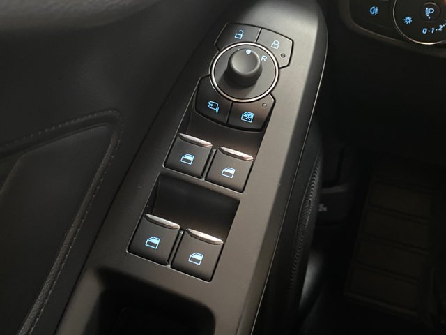 Ford Focus Active 1.0 Ecoboost 155CV Auto. MHEV!!!