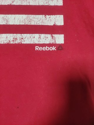 Camiseta Reebok  Talla M
