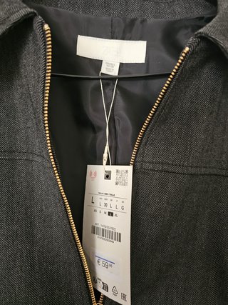 Cazadora Zara T. L Nueva con etiqueta