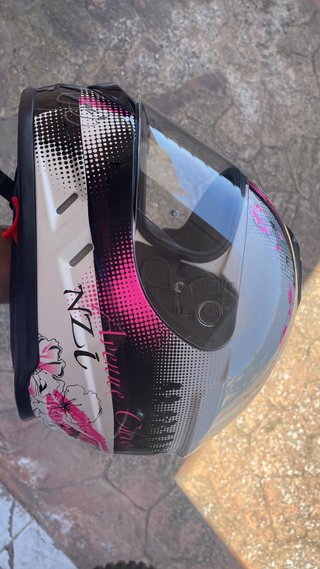 Casco Moto NZI Integral Diseño Floral Rosa