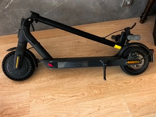 Xiaomi MI Electric Scooter Essential