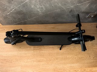 Xiaomi MI Electric Scooter Essential