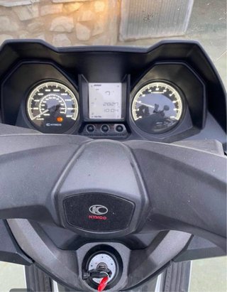 Vendo Moto KYMVO GRAND DINK 300 cc