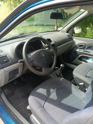 Renault Clio 2001