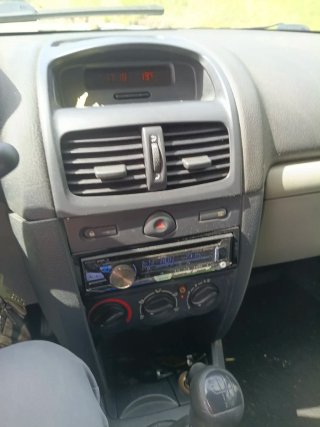 Renault Clio 2001
