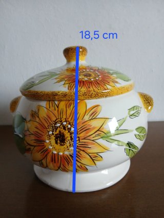 Zuppiera o centrotavola con girasoli