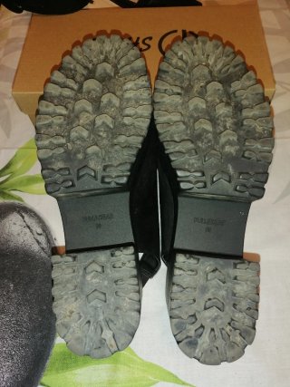 Sandalias Pull&Bear negras con flecos