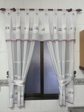 Cortinas de cocina con barra
