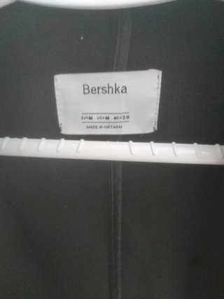 Chaqueta americana Bershka negra Talla M