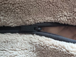 Abrigo reversible acolchado