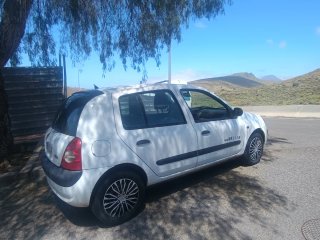Renault Clio 2005