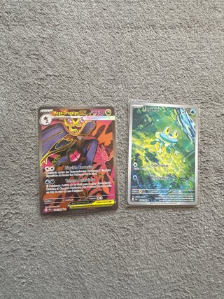 Pokémon Mega-Dragalge EX y Froakie caos reciente