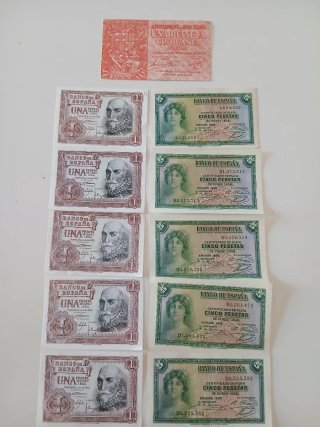 Lote 32 Billetes Españoles.