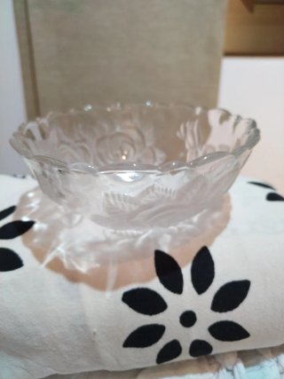 Bombonera de cristal con tapa