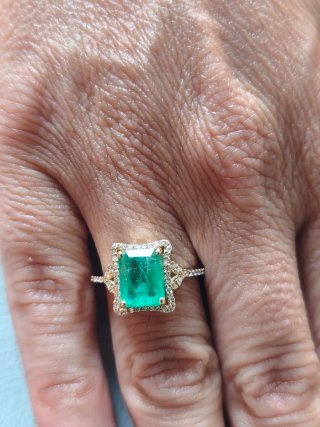 Anillo Oro 14k Esmeralda Natural y Diamantes