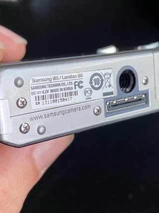 Samsung i85 Cámara Digital Plata