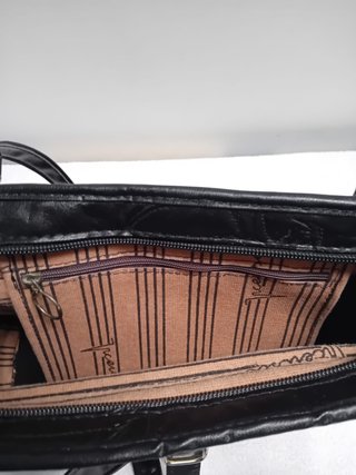 BOLSO BANDOLERA NEGRO DOS ASAS LARGAS